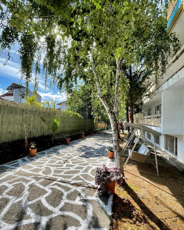 Amadina Garden Hotel Lozenets Luaran gambar