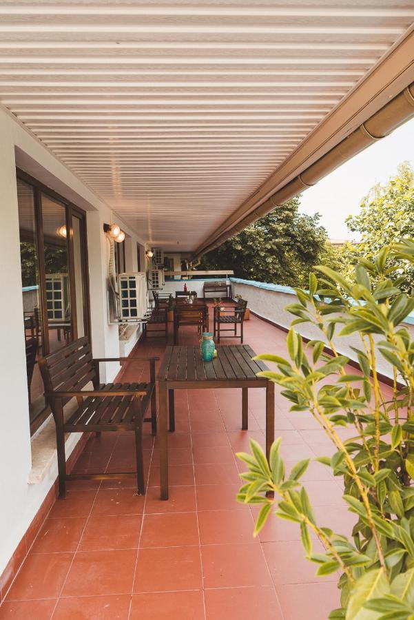 Amadina Garden Hotel Lozenets Luaran gambar